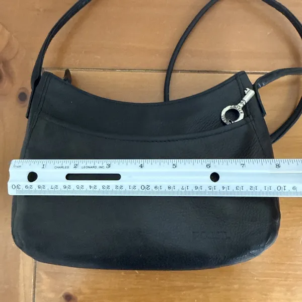 Vintage Y2K Minimalist Fossil Small Black Pebble Leather Crossbody Has Key Charm - Image 9