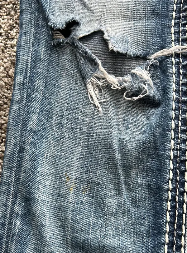 Rock Revival Skinny Jeans - Image 6
