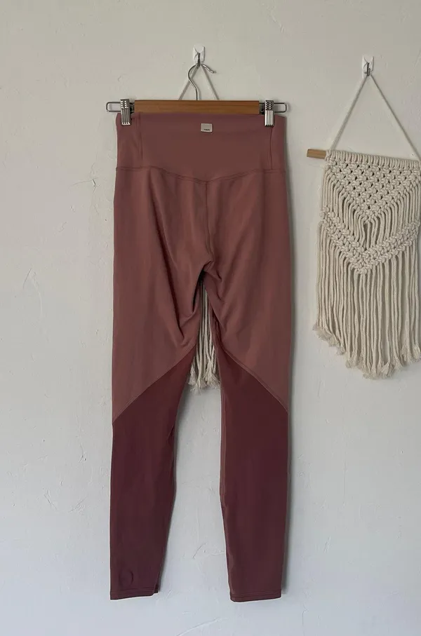 Colorblock Studio Athletic Leggings - Image 3