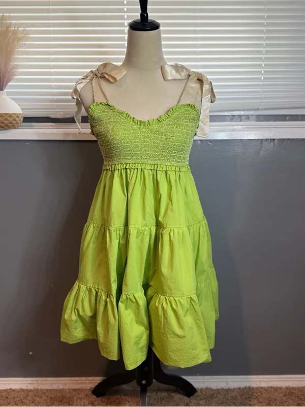 LOVELO Lime Green Smocked Tiered Cotton Dress Adjustable Ribbon Tie Straps M - Image 3