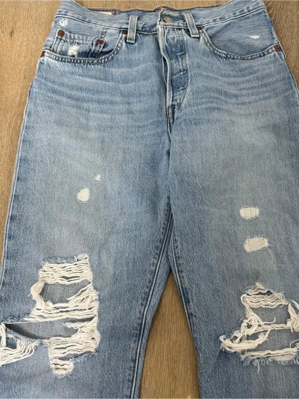 Levi’s Light Blue Distressed Straight-Leg Jeans - Image 2