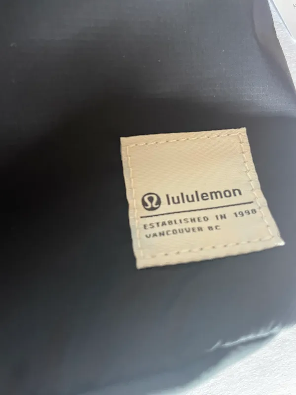Lululemon Logo Crossbody - Image 2