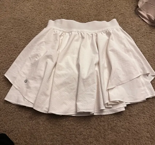 White lululemon skirt - Image 3