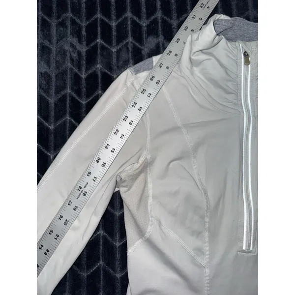 Lululemon Women's Define Pullover Jacket White 1/2 Zip Thumbhole Luon Sz 6 - Image 9