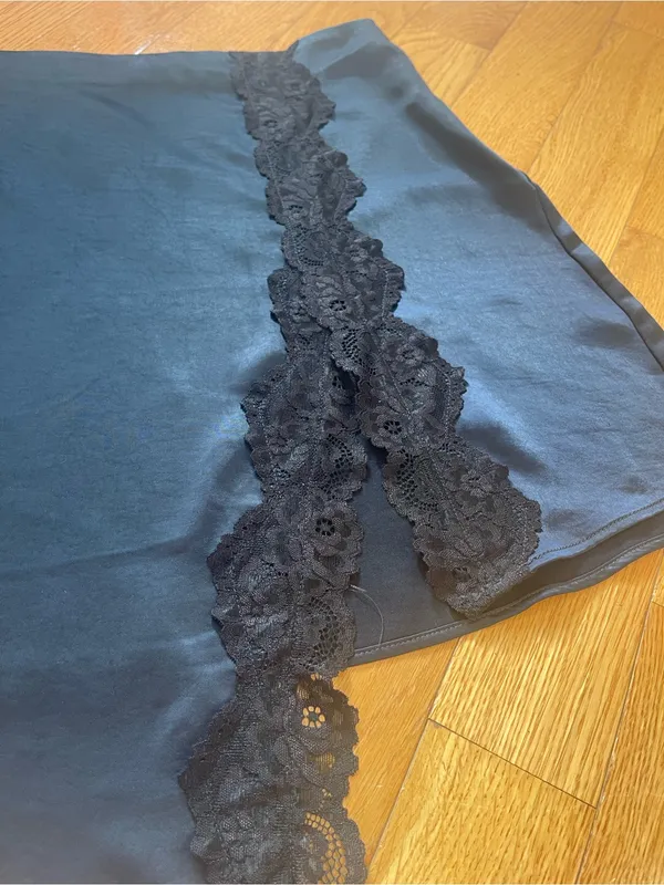 BROADWAY 38 Navy Black Satin Asymmetrical Lace Trim Mini Skirt NWT Size XL - Image 5