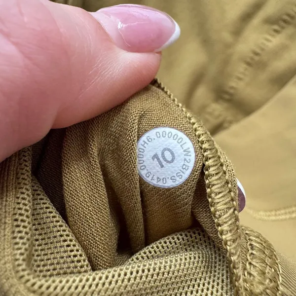 Lululemon Energy Bra High Neck Grape Leaf Green Yellow Size 10 Large Luxtreme - Image 3