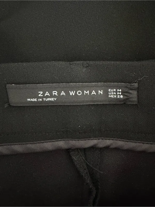 Zara Black Flowy Mini Skirt with Belt Size Medium - Image 6
