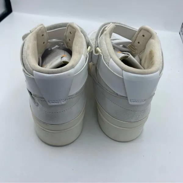 Adidas‎ Women's White and Tan leather High-Top Sneakers size 9 flowers embossed - Image 4