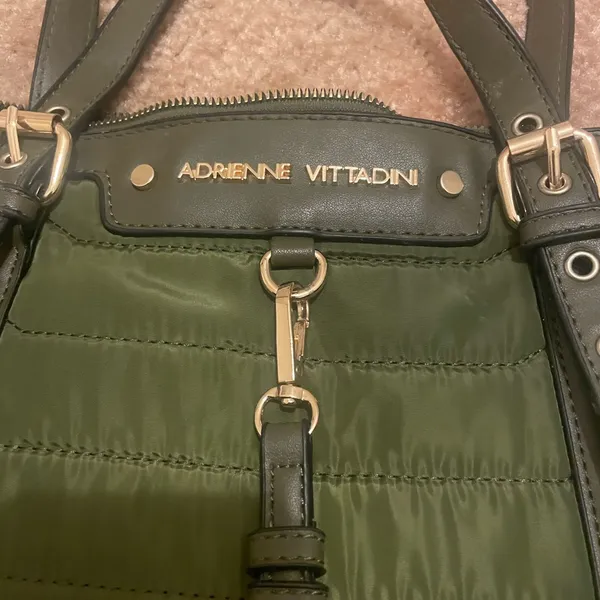 Preowned Adrienne Vittadini bag - Image 4
