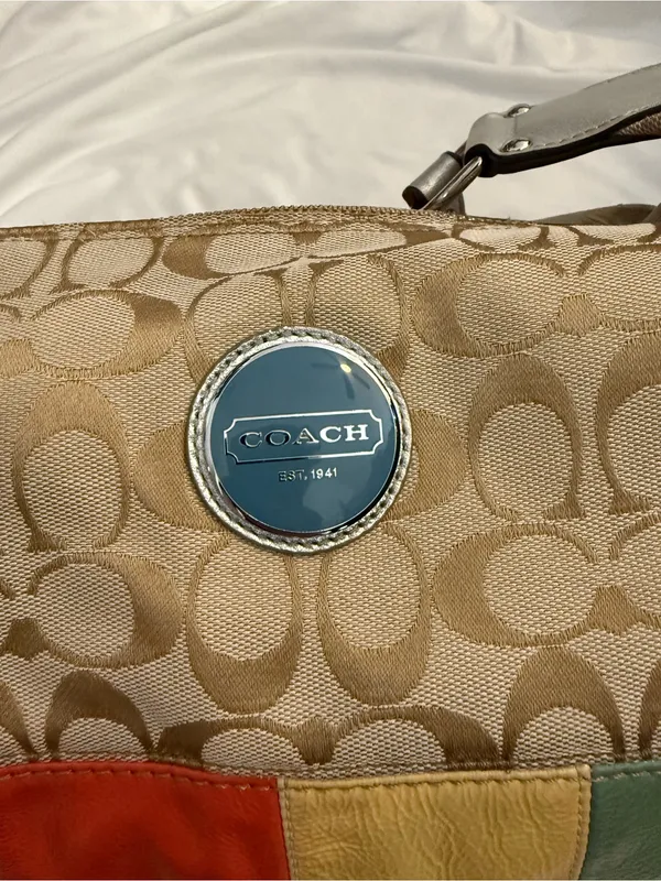 EUC Vintage Coach Gallery Signature Hobo Shoulder Bag with Multicolor Stripe - Image 13