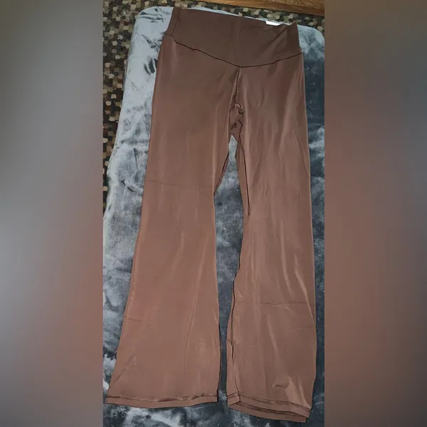 Aerie Offline Real Me Xtra Bootcut Legging in Dark Maple Size XXL New with tags - Image 13