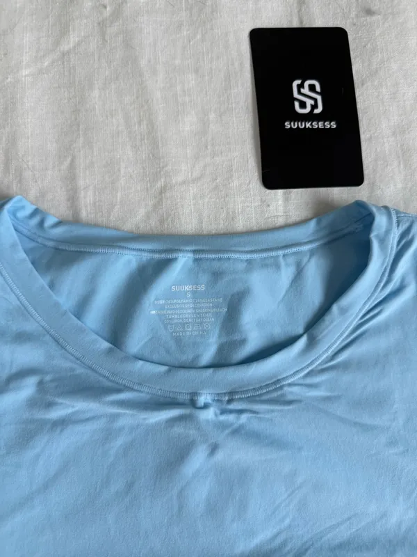 SUUKSESS Amazon double lined crew neck long sleeve - Image 2