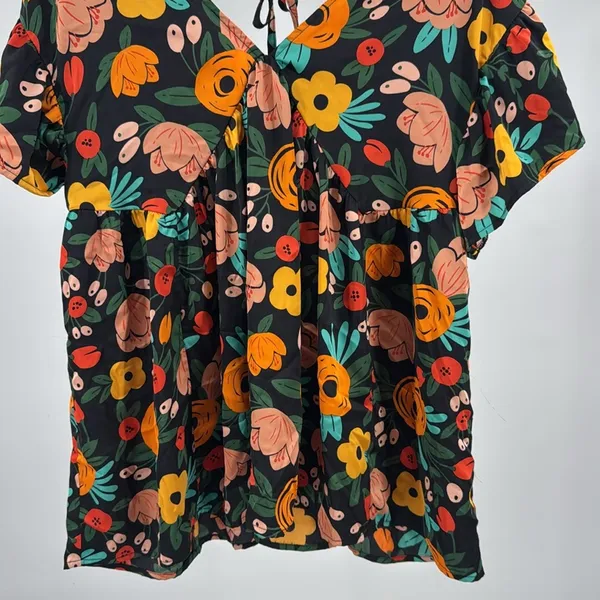 Entro Floral babydoll Blouse M Black Orange Yellow Green colorful flowy silky - Image 7