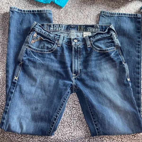 Ariat M5 Jeans - Image 2