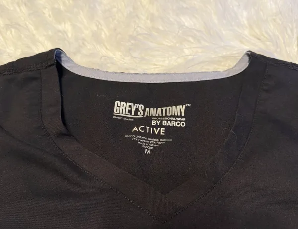 Grey's Anatomy by Barco Black V-Neck Scrub Top Size M - Image 2