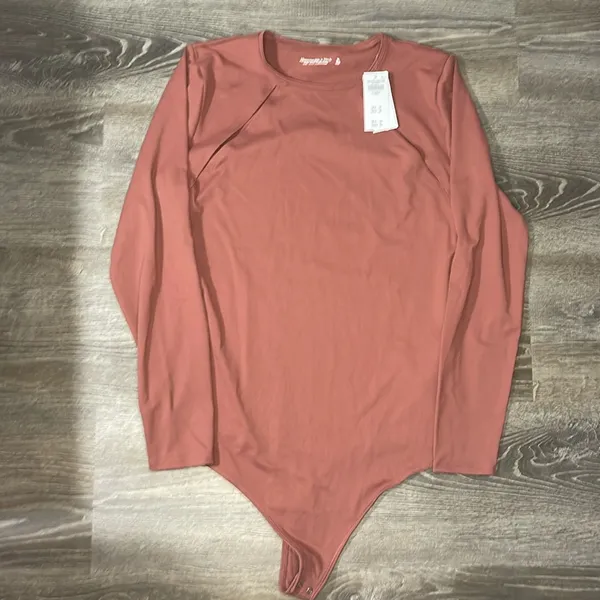 Abercrombie & Fitch NEW Seamless Ribbed Cutout Bodysuit Wine Size‎ XL - Image 2