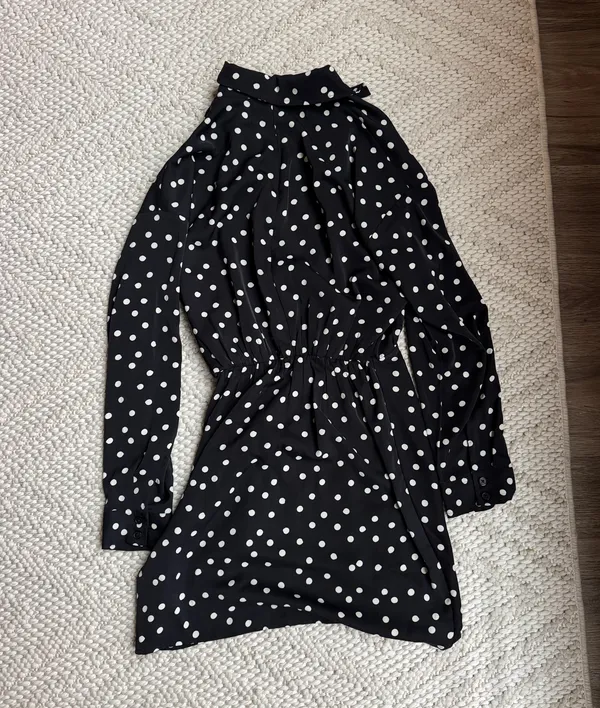 Abercrombie and Fitch Black and White Polka Dot Dress - Image 4