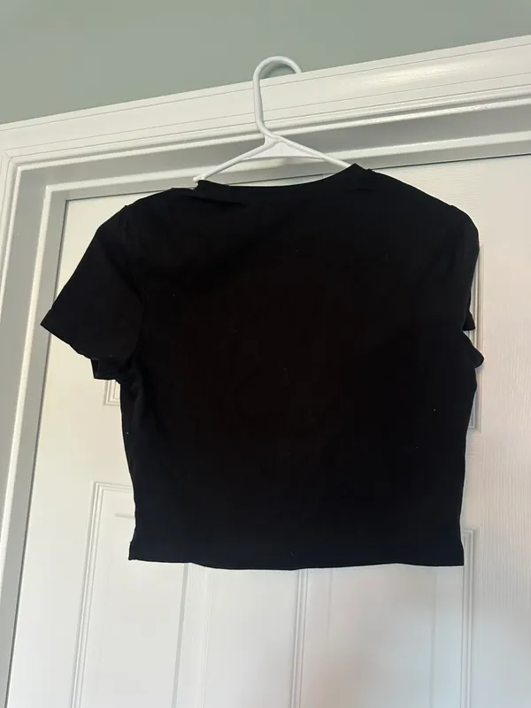 Cropped Baby Tee Black Size M - Image 2