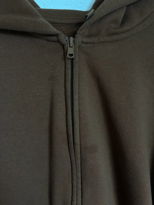 Skims Cotton Fleece Classic Zip Up Hoodie in Cocoa size Medium - Image 4