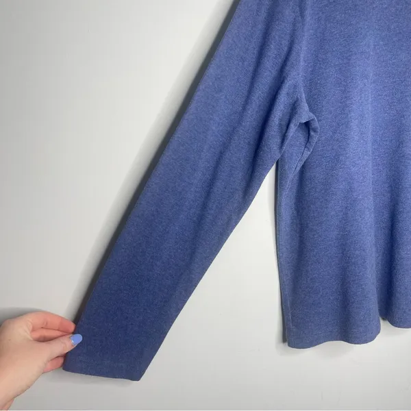 L.L. Bean Long-Sleeve‎ Crewneck Blue Tee (Large) - Image 2