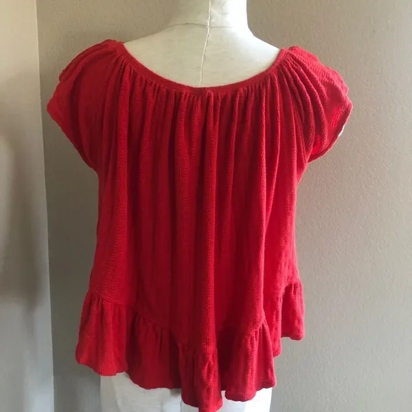 Free people red off the shoulder top size Small - Image 3