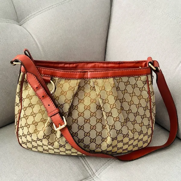 GUCCI canvas GG monogram shoulder bag ❤️❤️ - Image 2