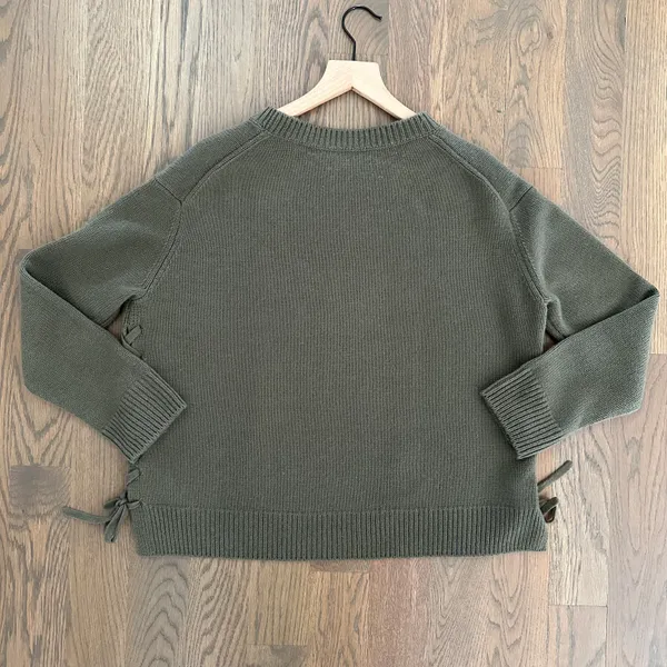 Vince 100% Cashmere Crew Neck Side Tie Long Sleeve Relaxed Fit Sweater Olive XS - Image 7