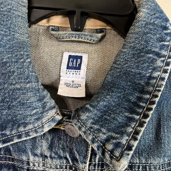 ‎Gap denim small jacket - Image 3