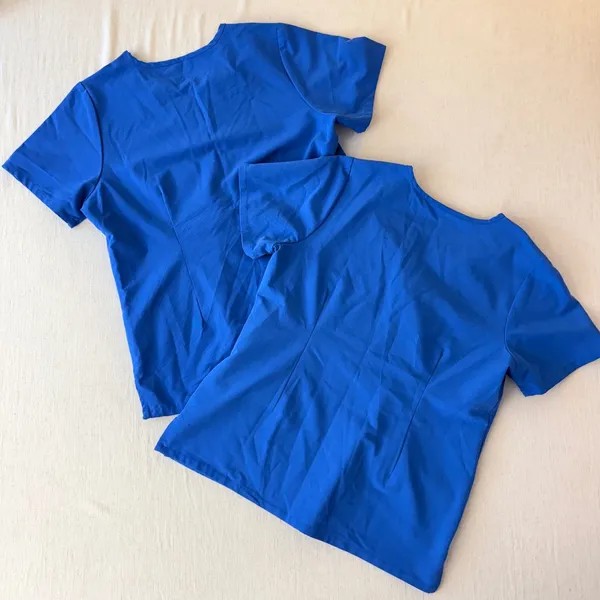 Mandala Equa-Tek V-Neck Short Sleeve Scrub Tops Bundle 2pk Women Medium Blue - Image 2