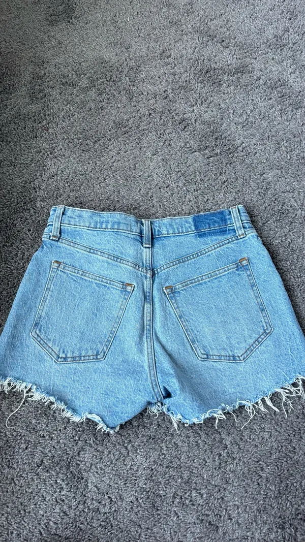 Abercrombie The Mom Shorts Curve Love High-Rise - Image 7