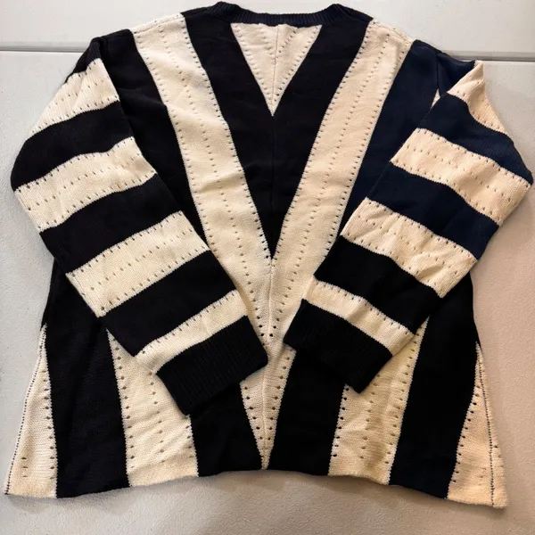 V Neck Striped Knit Sweater Cream Navy Blue‎ M Eyelet coastal fisherman nautical - Image 5