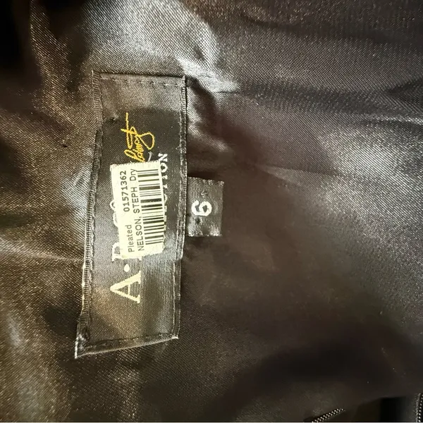 ABS Embellished Neckline Mini Dress Size 6 EUC Pockets‎ Pleated - Image 6