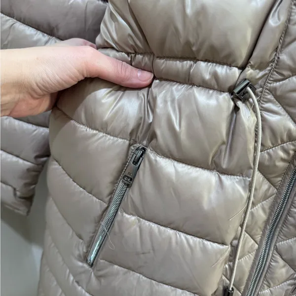 Kenneth Cole Hooded Puffer Coat- size XL - Image 6