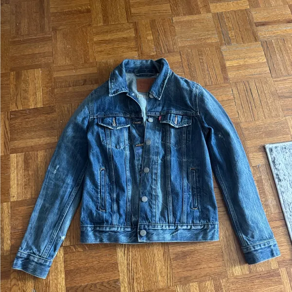 Levi's Blue Jean Jacket for Women - Image 4