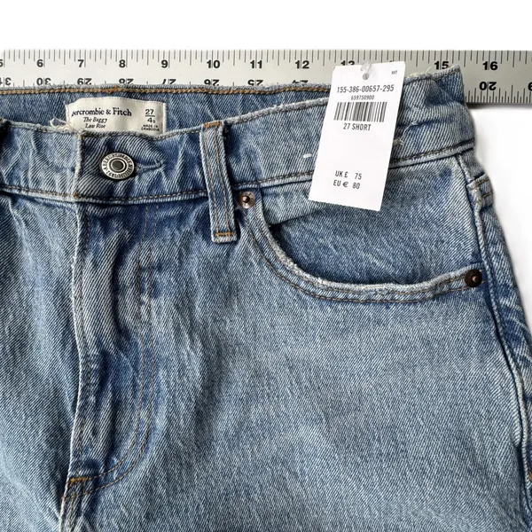 Abercrombie & Fitch The Baggy Low Rise Jeans Womens 27 4S Light Wash Blue NWT - Image 5