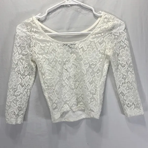 Charlotte Russe 3/4 Sleeve Lace White Crop Top Size XS NWT - Image 3