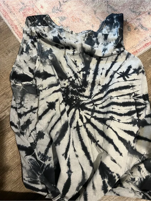 Alice + Olivia Jeans x The Rolling Stones Tank Top Grey Black Tie Dye – Xs/S - Image 9