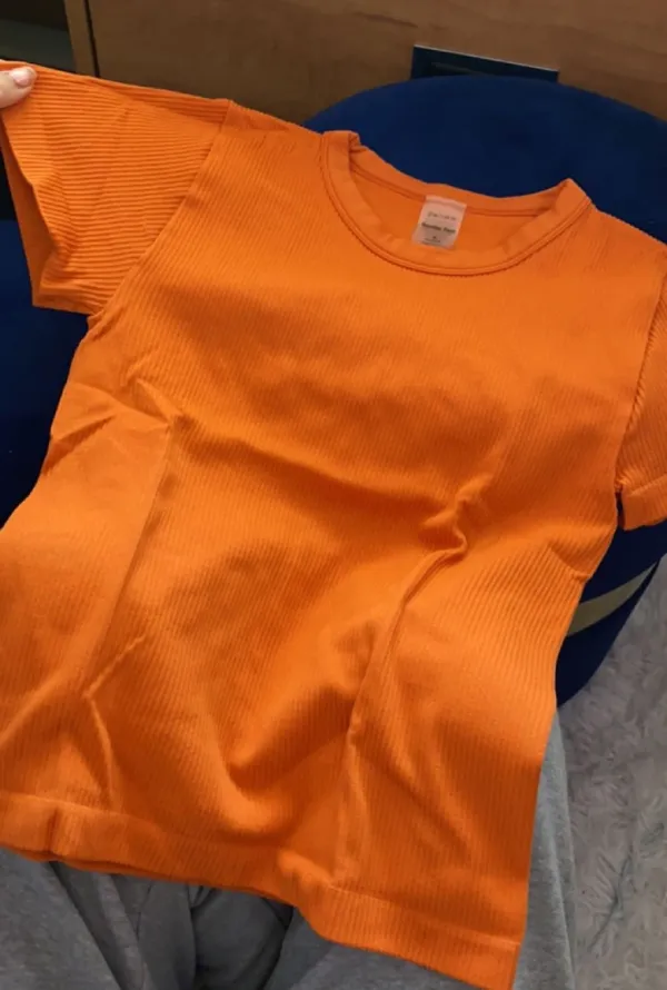 Aritzia Top - Image 2