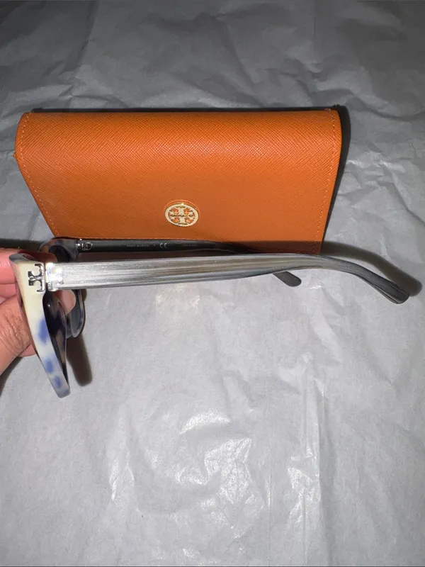 Tory Burch Light Blue Marble Cat-Eye Sunglasses with Dark Lenses - Image 2