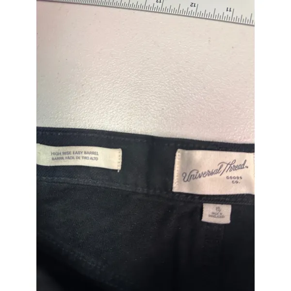 Universal Thread Women Black High‎ Rise Easy Barrel Jeans Size 6 Cotton Denim - Image 6