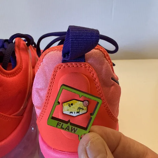 Nike Air VaporMax Plus Bright Crimson Pink Blast Size 10 Womens CU4907-600 - Image 4