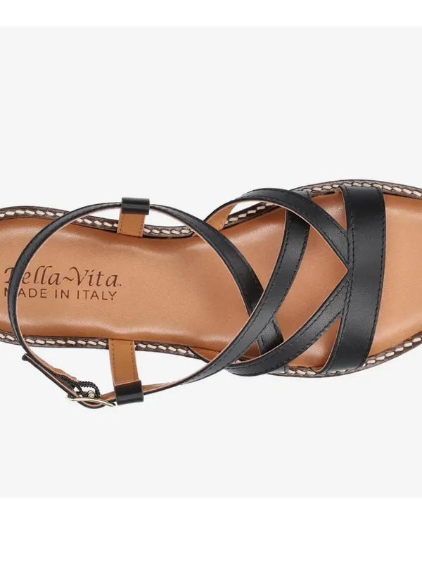 Bella Vita Tya-Italy black Italian Leather Strappy Flat Sandals 10 wide - Image 4