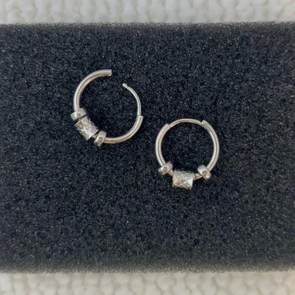 Fashion Cool Small Silver Hoop Earrings for Men Women,Unisex Earrings - Image 3