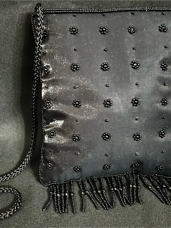 La Regale Black Beaded Fringe Crossbody Bag Cocktail Purse NWT - Image 3