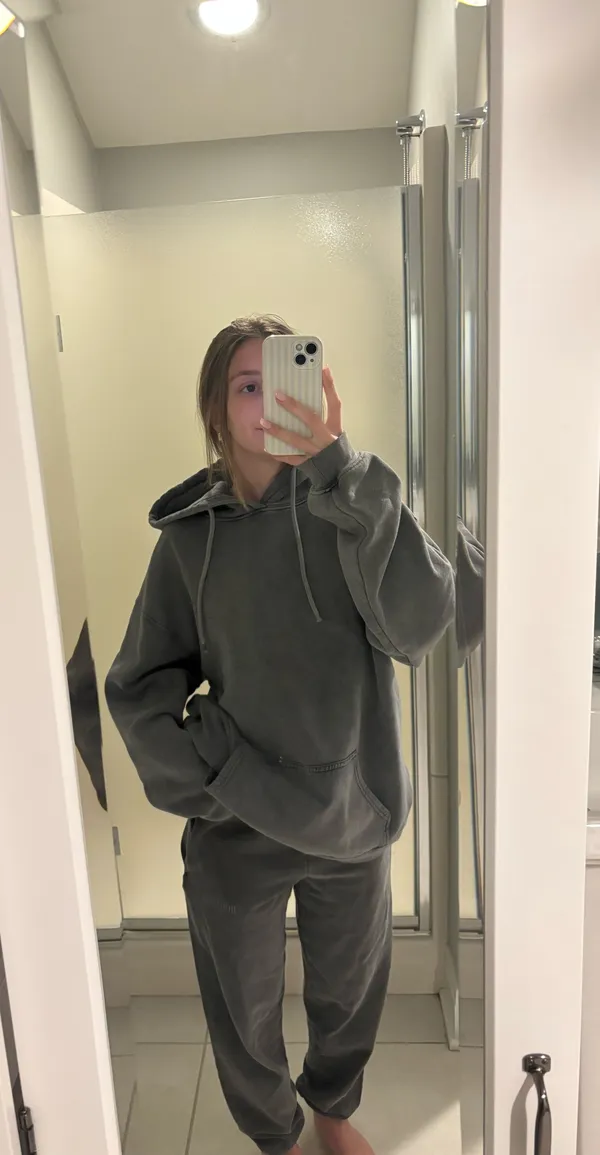 Urban Outfitters BDG Sweat Set - Image 2