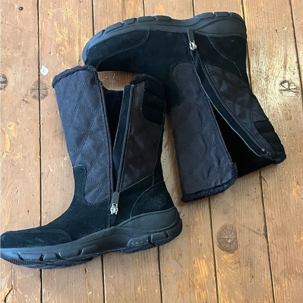 Lands' End Black Quilted Side Zip Boots - Image 2