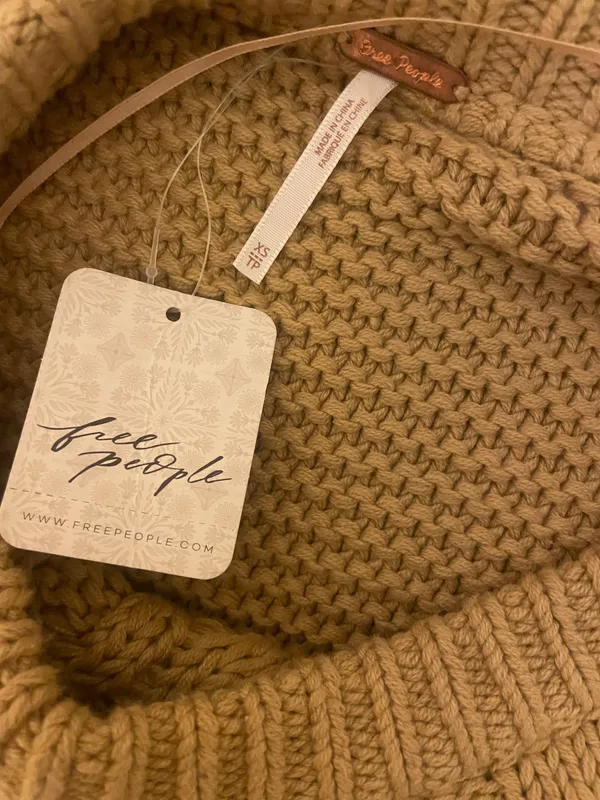 Dream Cable Knit - Image 4