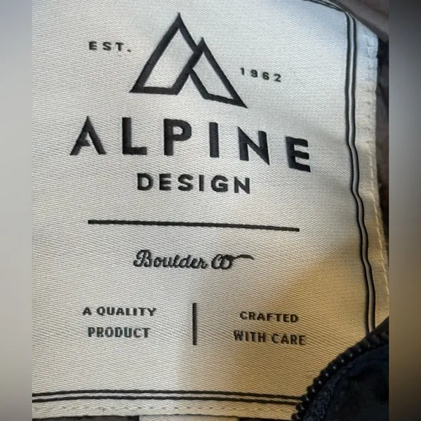 Alpine Design Black Down Filled Quilted Puffer Jacket - Image 3