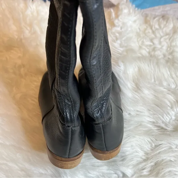 Vintage leather Tall Boots Woman’s Size 10 Black Textured - Image 6