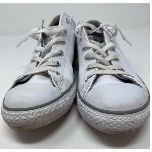 Converse All Star Junior Leather Sneaker Size‎ 6 Blue Spots on Left Side in Pic. - Image 3